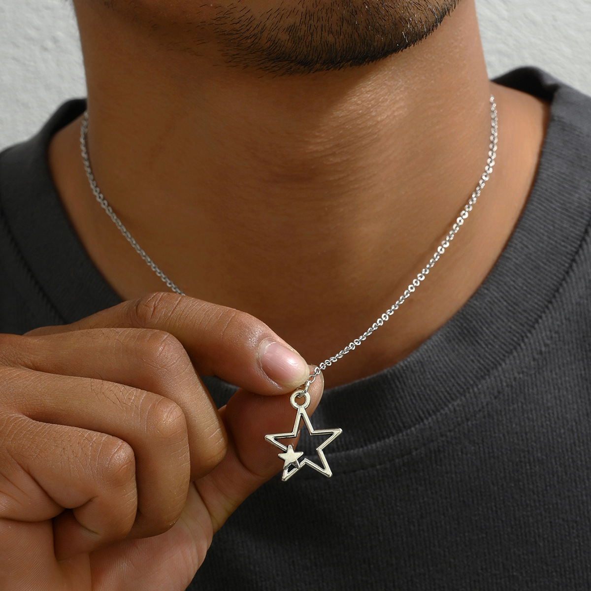 Einfacher Stil Stern Legierung Überzug Vergoldet Frau Halskette Mit Anhänger display picture 10