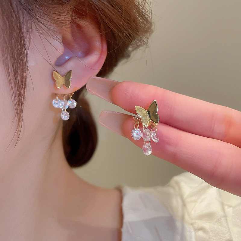 Wholesale Jewelry Elegant Sweet Butterfly Alloy Drop Earrings display picture 2