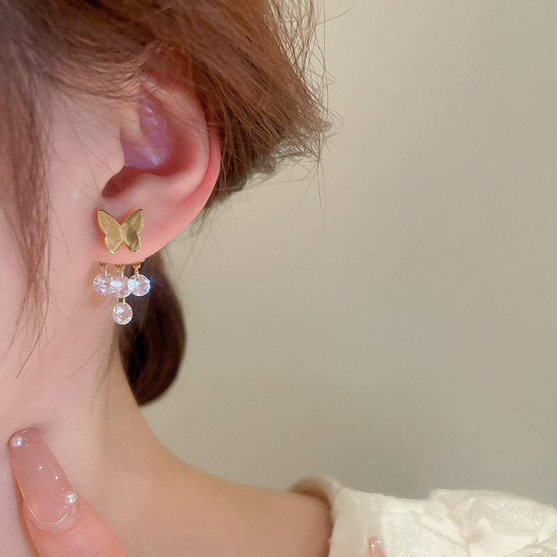 Wholesale Jewelry Elegant Sweet Butterfly Alloy Drop Earrings display picture 1