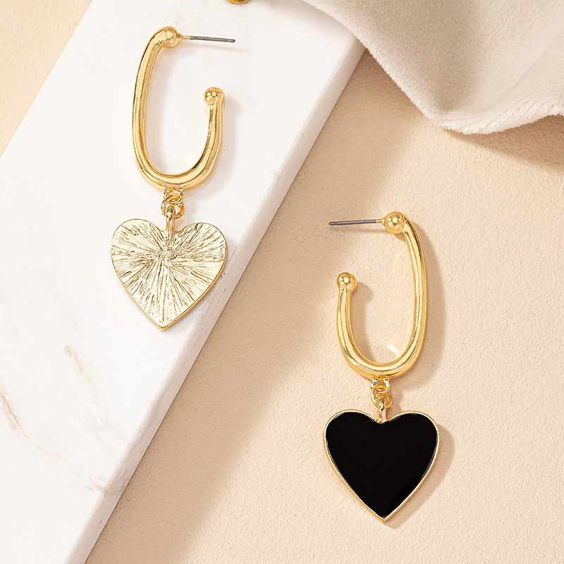 Wholesale Jewelry Vintage Style Heart Shape Alloy Enamel Plating Drop Earrings display picture 9