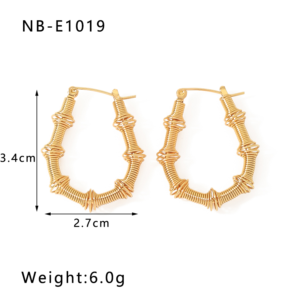 1 Pair Vintage Style Novelty U Shape Bamboo Plating Hollow Out Stainless Steel 18K Gold Plated Hoop Earrings display picture 2