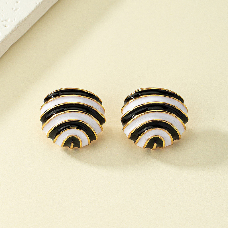1 Pair Vintage Style Color Block Enamel Alloy Ear Studs display picture 4