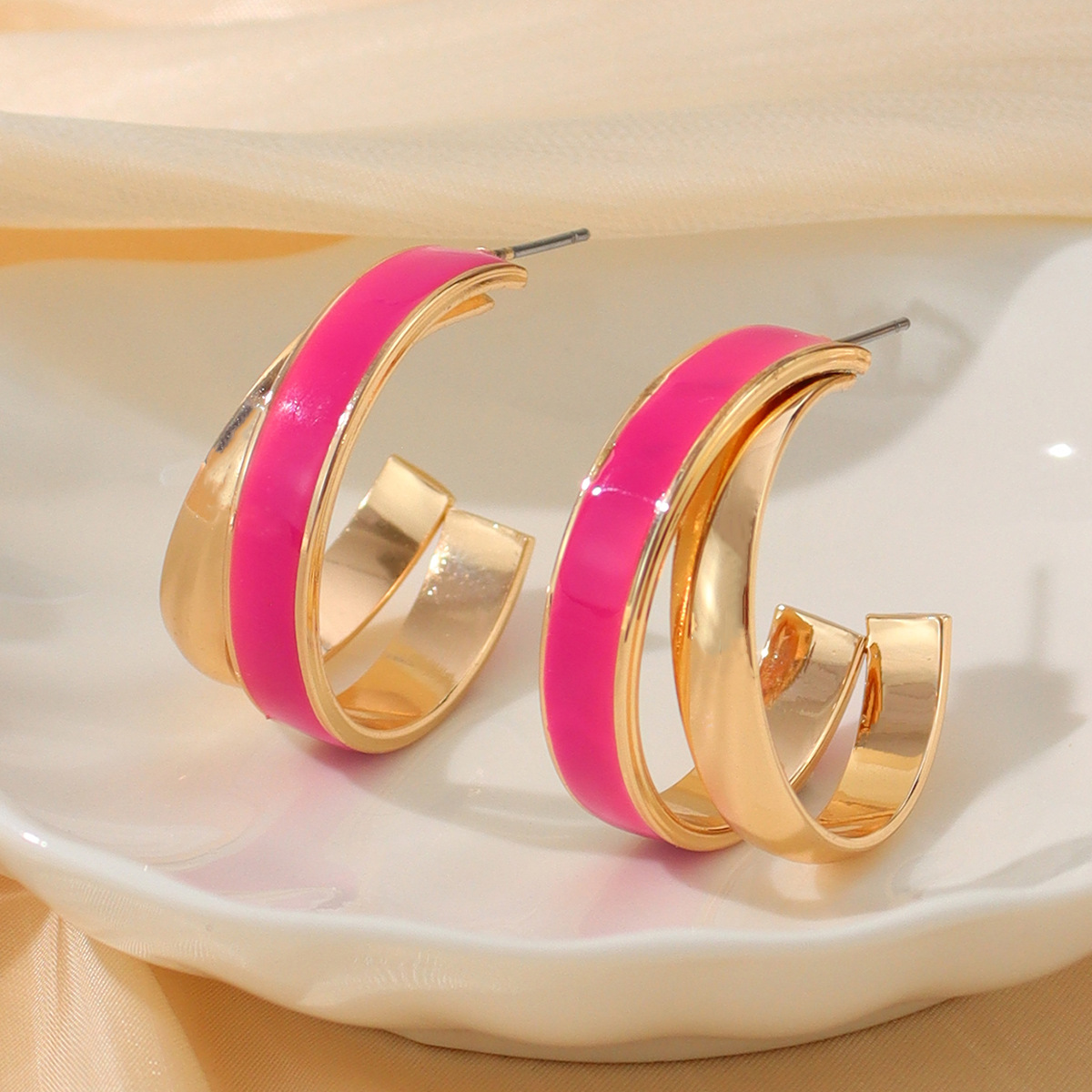 1 Pair Elegant Lady Geometric Enamel Iron Earrings display picture 12