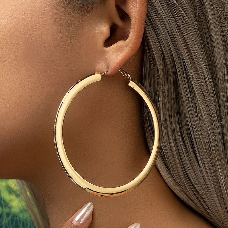 1 Pair Lady Streetwear Solid Color Plating Alloy 14k Gold Plated Hoop Earrings display picture 5