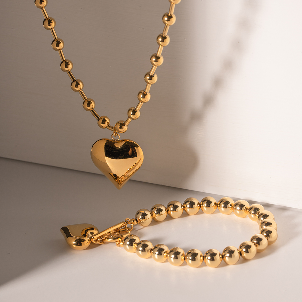 Einfacher Stil Klassischer Stil Herzform Rostfreier Stahl Überzug 18 Karat Vergoldet Armbänder Halskette display picture 1