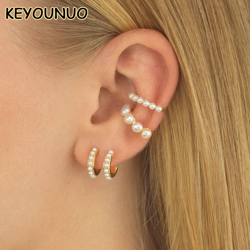 1 Pair Simple Style C Shape Plating Inlay Copper Pearl Gold Plated Ear Studs display picture 8