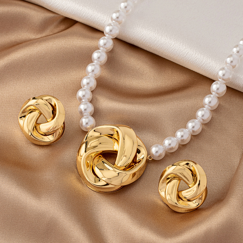 Elegant Sweet Pearl Knot Alloy Plastic Ferroalloy Plating 14k Gold Plated Women's Earrings Necklace display picture 2