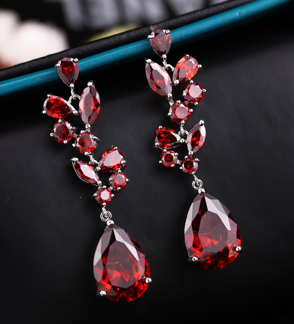 1 Pair Elegant Water Droplets Snowflake Plating Inlay Copper Zircon Rhodium Plated Drop Earrings display picture 2