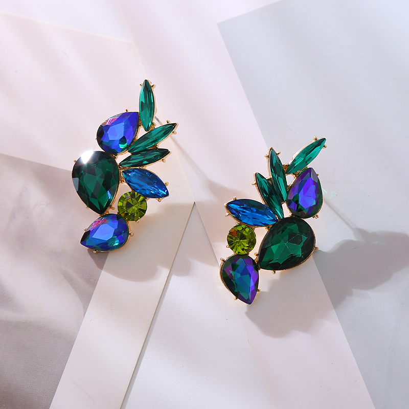 Wholesale Jewelry Elegant Geometric Water Droplets Alloy Rhinestones Inlay Drop Earrings display picture 4