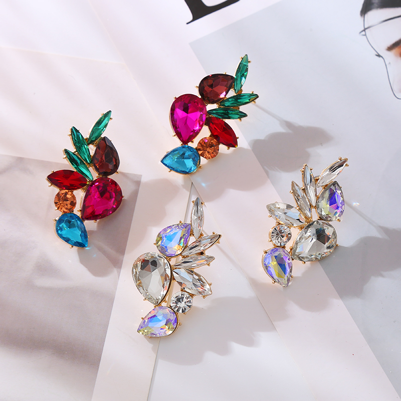 Wholesale Jewelry Elegant Geometric Water Droplets Alloy Rhinestones Inlay Drop Earrings display picture 3