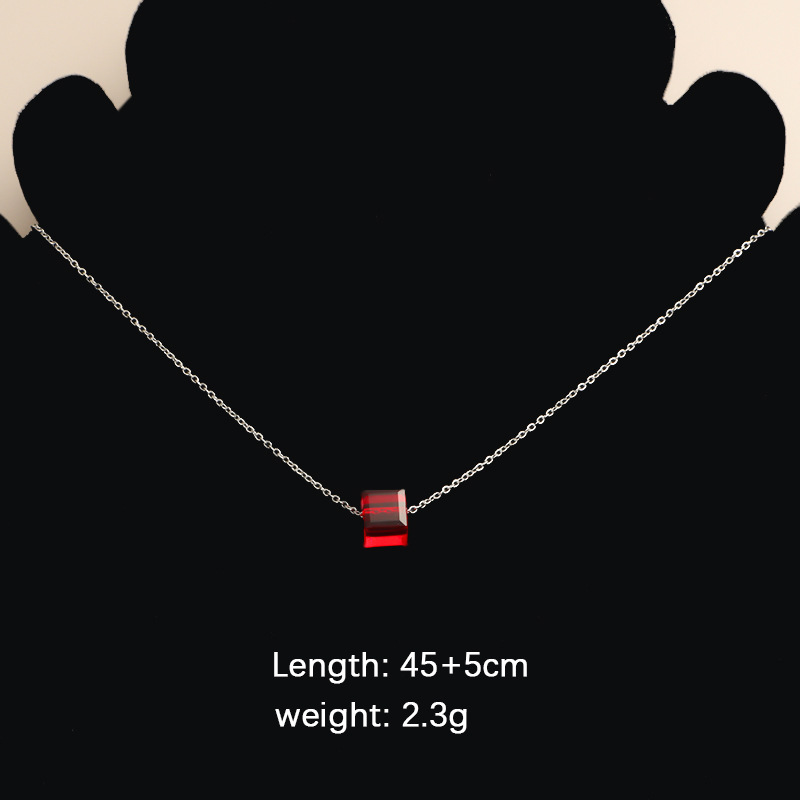 Titanium Steel 18K Gold Plated Simple Style Plating Square Glass Bead Pendant Necklace display picture 8