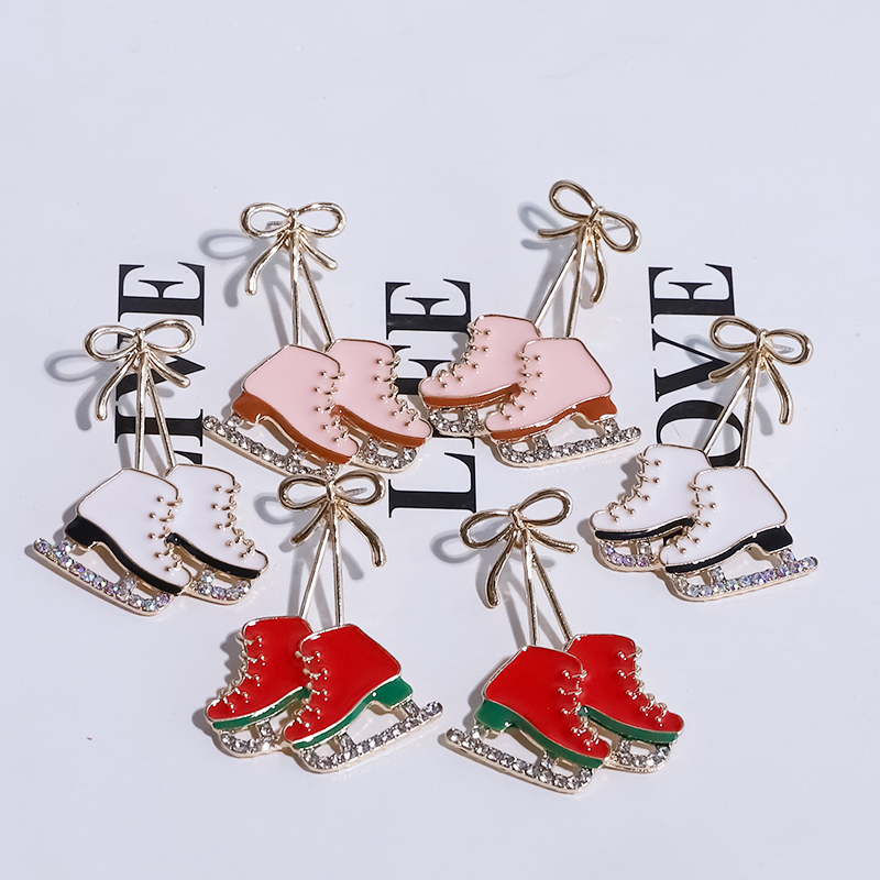 1 Pair Cute Skates Plating Inlay Alloy Diamond Gold Plated Drop Earrings display picture 8