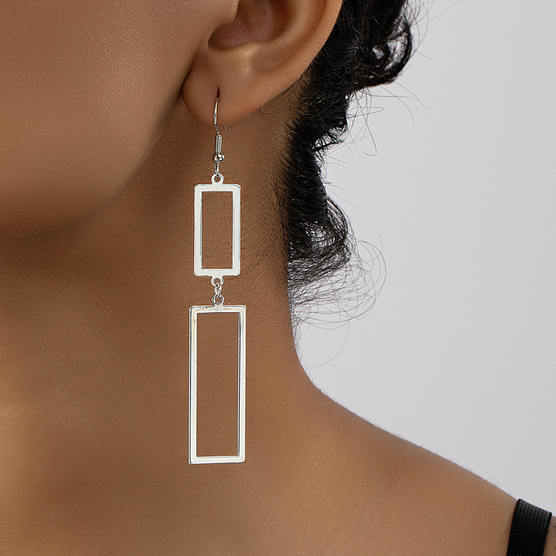 1 Pair Simple Style Streetwear Rectangle Plating Hollow Out Alloy Silver Plated Drop Earrings display picture 1