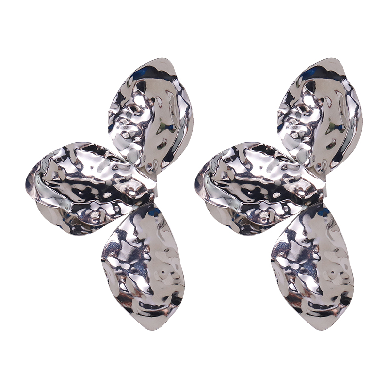 1 Pair Simple Style Classic Style Flower Plating Alloy Silver Plated Ear Studs display picture 1