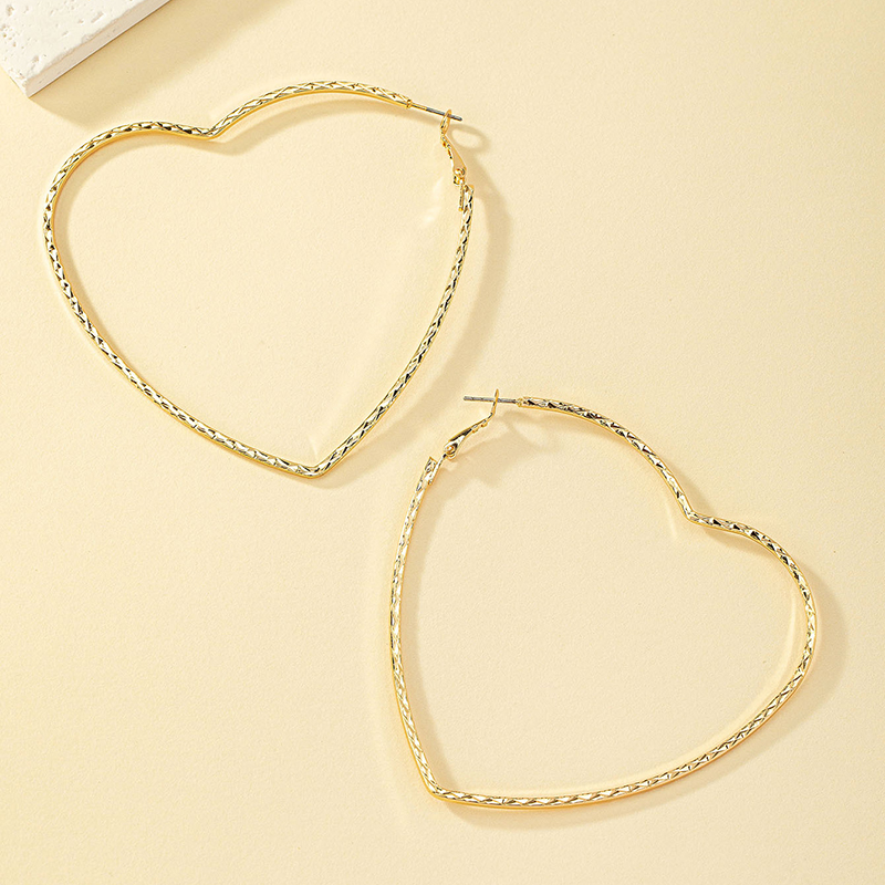 1 Pair Ig Style Simple Style Heart Shape Hollow Out Alloy 14k Gold Plated Earrings display picture 4