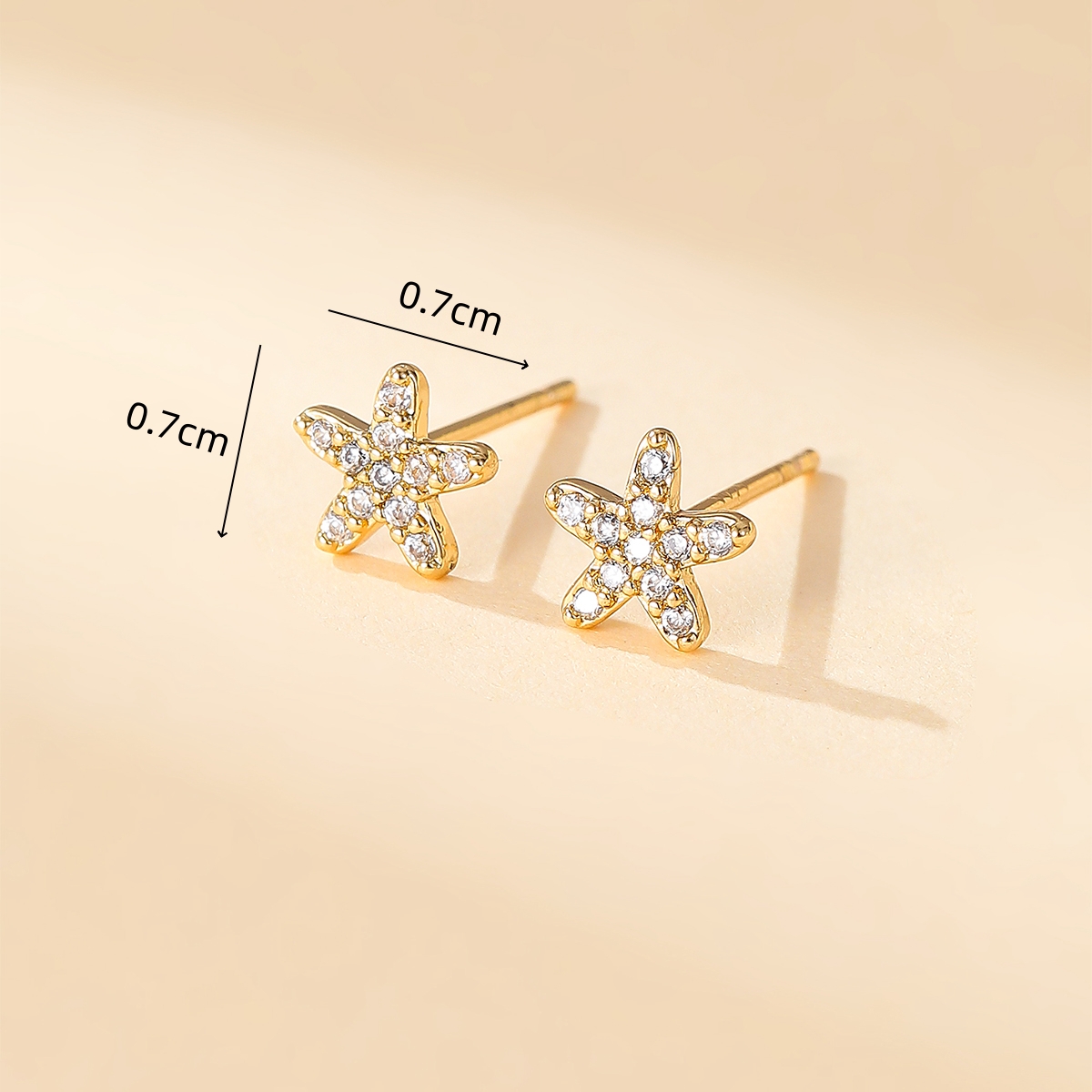 1 Pair Casual Simple Style Shiny Starfish Plating Inlay Copper Artificial Pearls Zircon 18k Gold Plated Ear Studs display picture 3