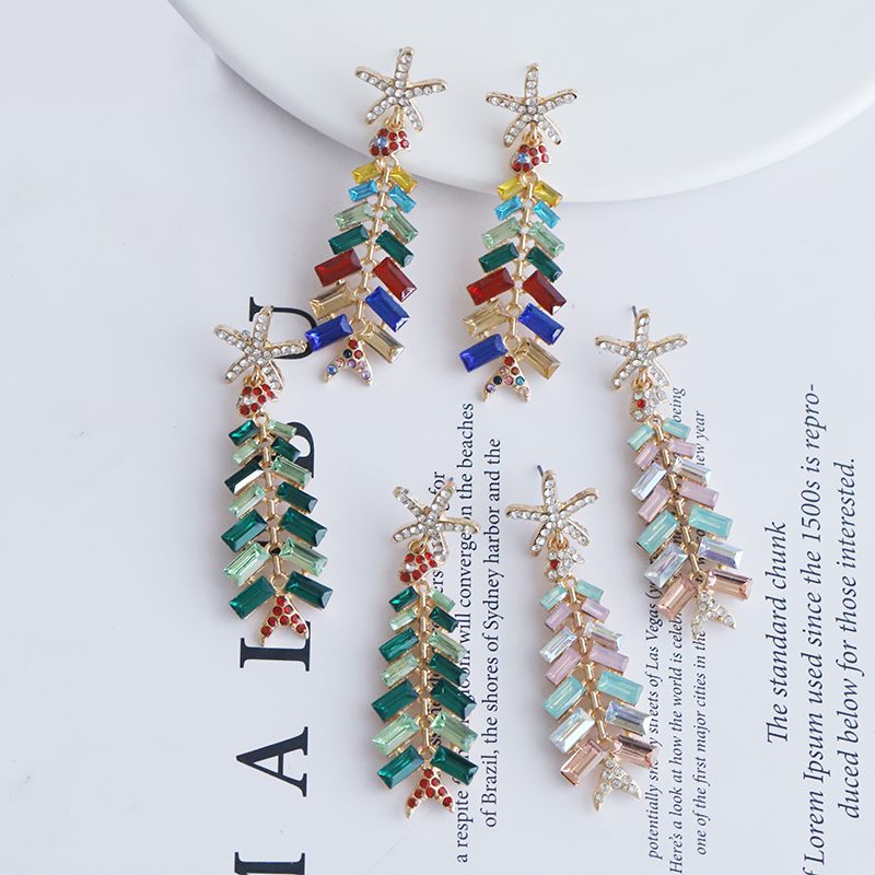 1 Pair Classical Ethnic Style Leaf Leaves Tassel Plating Inlay Alloy Artificial Gemstones Gold Plated Drop Earrings display picture 3