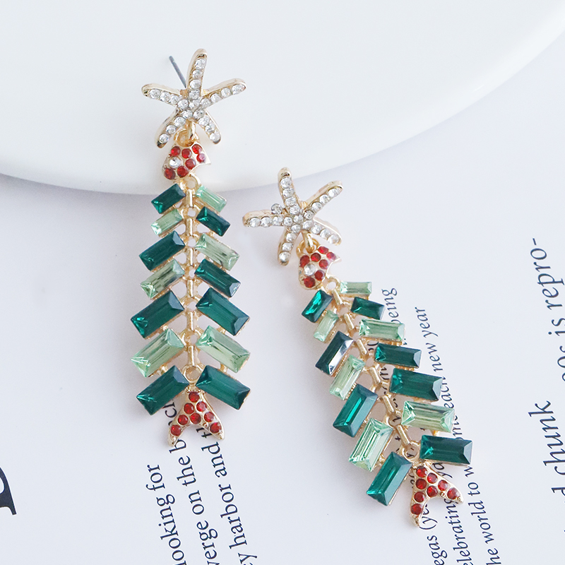 1 Pair Classical Ethnic Style Leaf Leaves Tassel Plating Inlay Alloy Artificial Gemstones Gold Plated Drop Earrings display picture 11