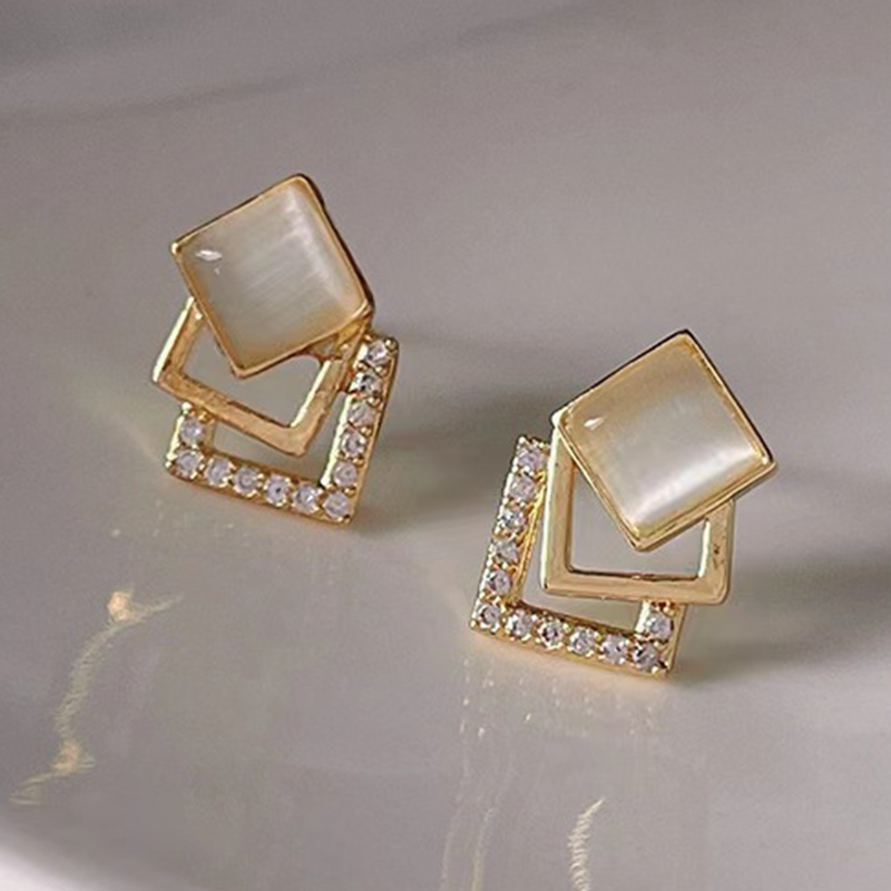 Wholesale Jewelry Elegant Simple Style Shiny Flower Alloy Rhinestones 24k Gold Plated Plating Inlay Ear Studs display picture 25