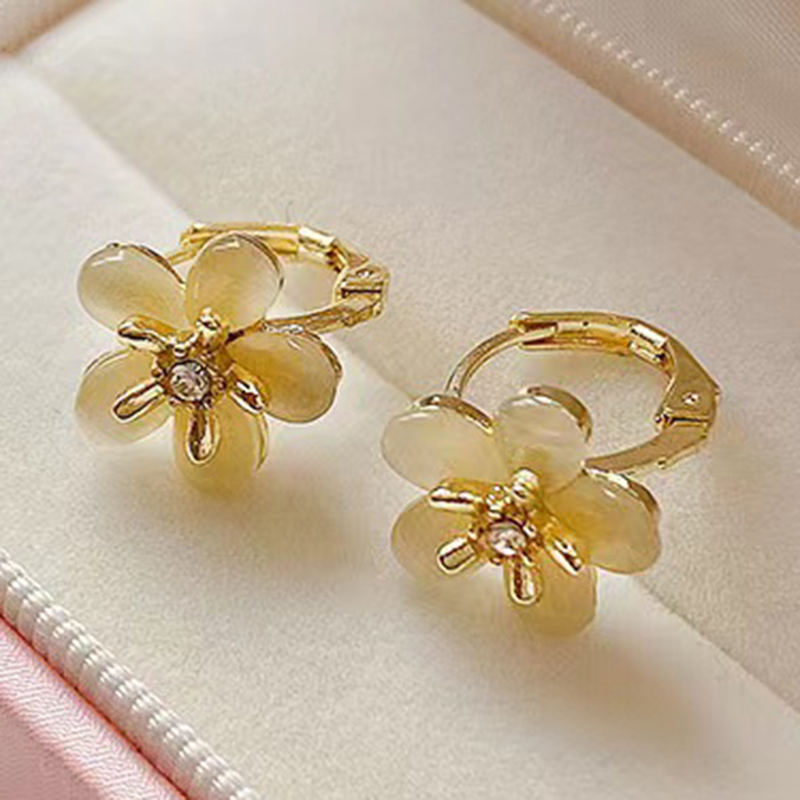 Wholesale Jewelry Elegant Simple Style Shiny Flower Alloy Rhinestones 24k Gold Plated Plating Inlay Ear Studs display picture 37