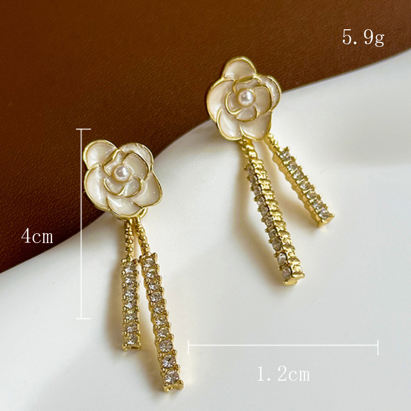 Wholesale Jewelry Elegant Simple Style Shiny Flower Alloy Rhinestones 24k Gold Plated Plating Inlay Ear Studs display picture 21