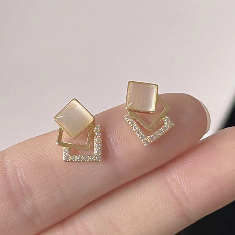 Wholesale Jewelry Elegant Simple Style Shiny Flower Alloy Rhinestones 24k Gold Plated Plating Inlay Ear Studs display picture 29