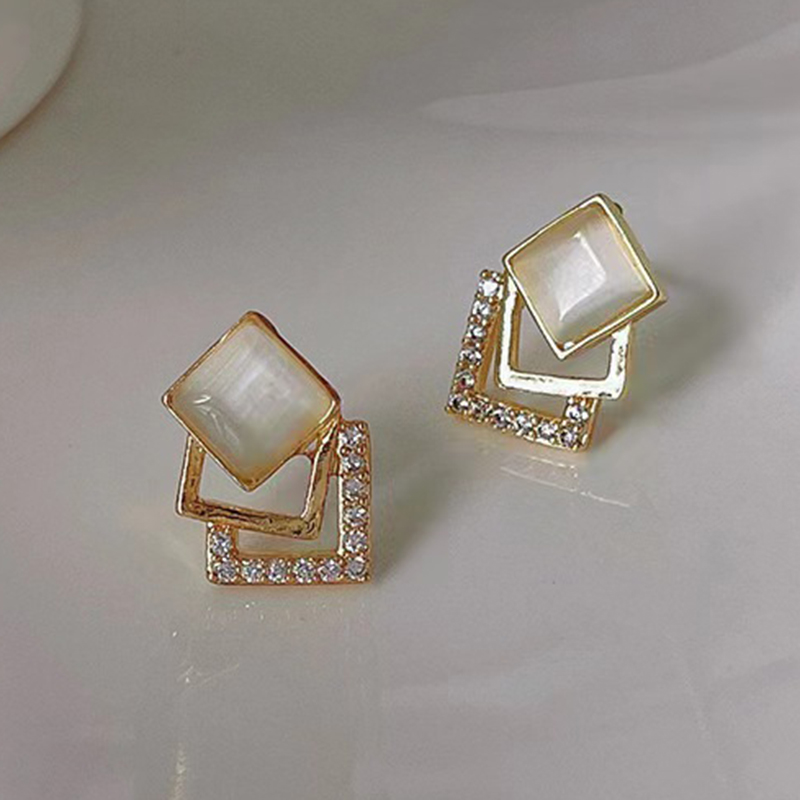 Wholesale Jewelry Elegant Simple Style Shiny Flower Alloy Rhinestones 24k Gold Plated Plating Inlay Ear Studs display picture 27