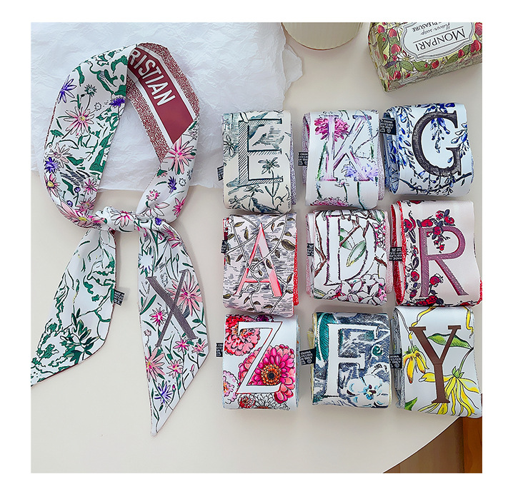 Women's Vintage Style Simple Style Letter Polyester Printing Silk Scarf display picture 4