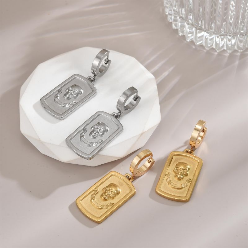 1 Pair Casual Punk Skull Plating Carving Stainless Steel 18K Gold Plated Drop Earrings display picture 5