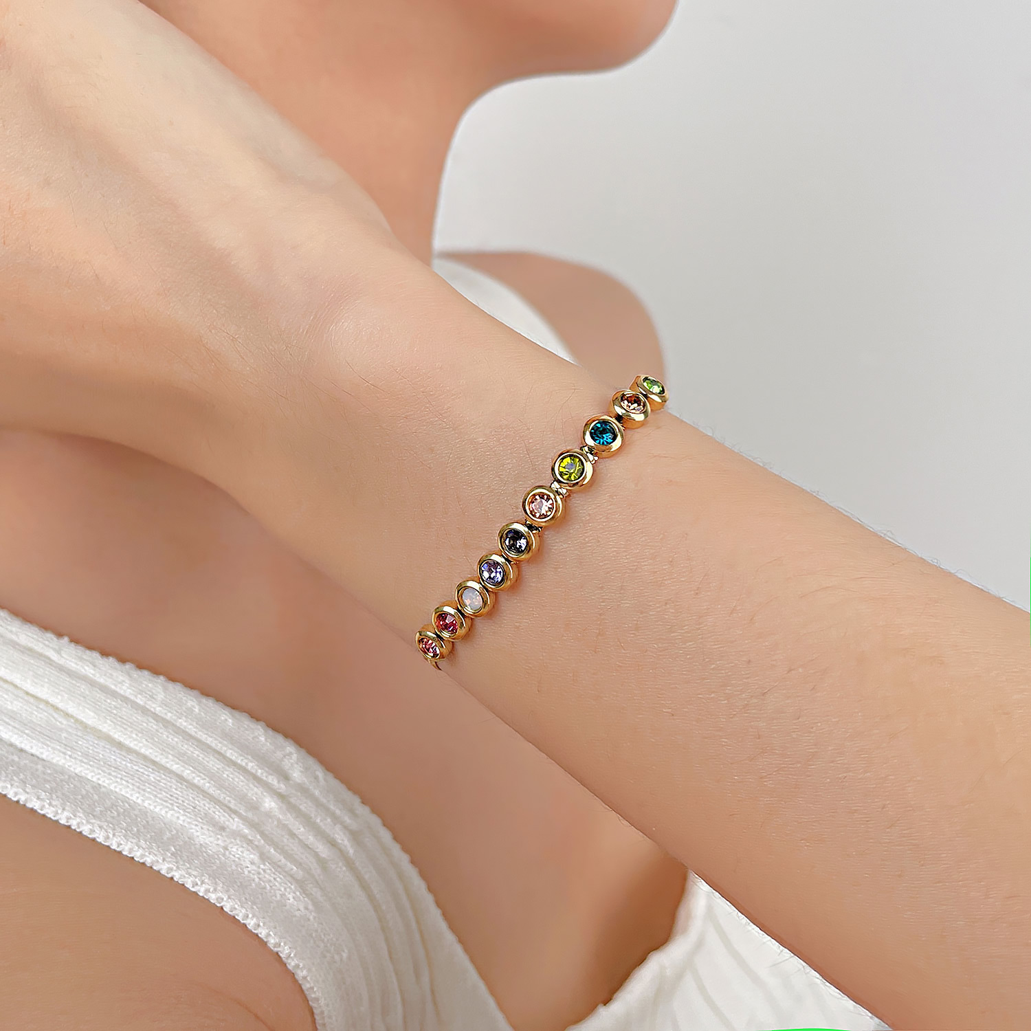 Vintage Style French Style Colorful Stainless Steel Zircon Bracelets In Bulk display picture 1