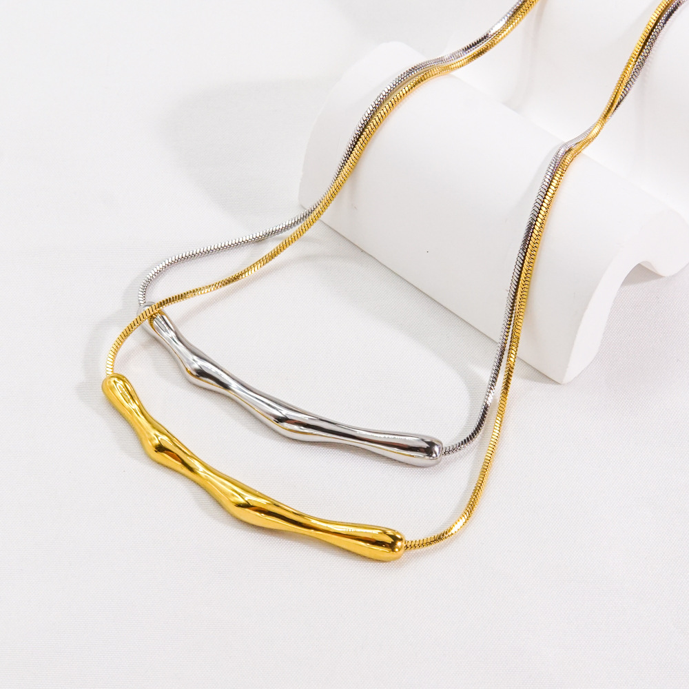 304 Stainless Steel 18K Gold Plated Simple Style Plating Geometric Necklace display picture 5