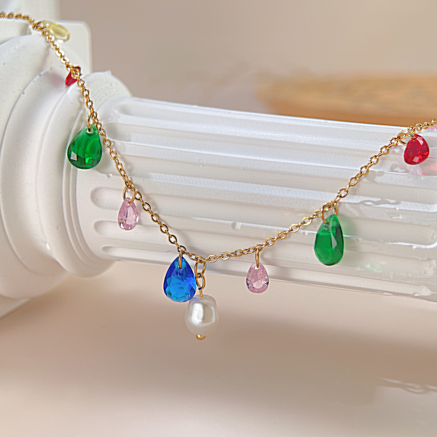 Französische Art Romantisch Glänzend Irregulär Rostfreier Stahl Künstliche Perlen Armbänder In Masse display picture 7
