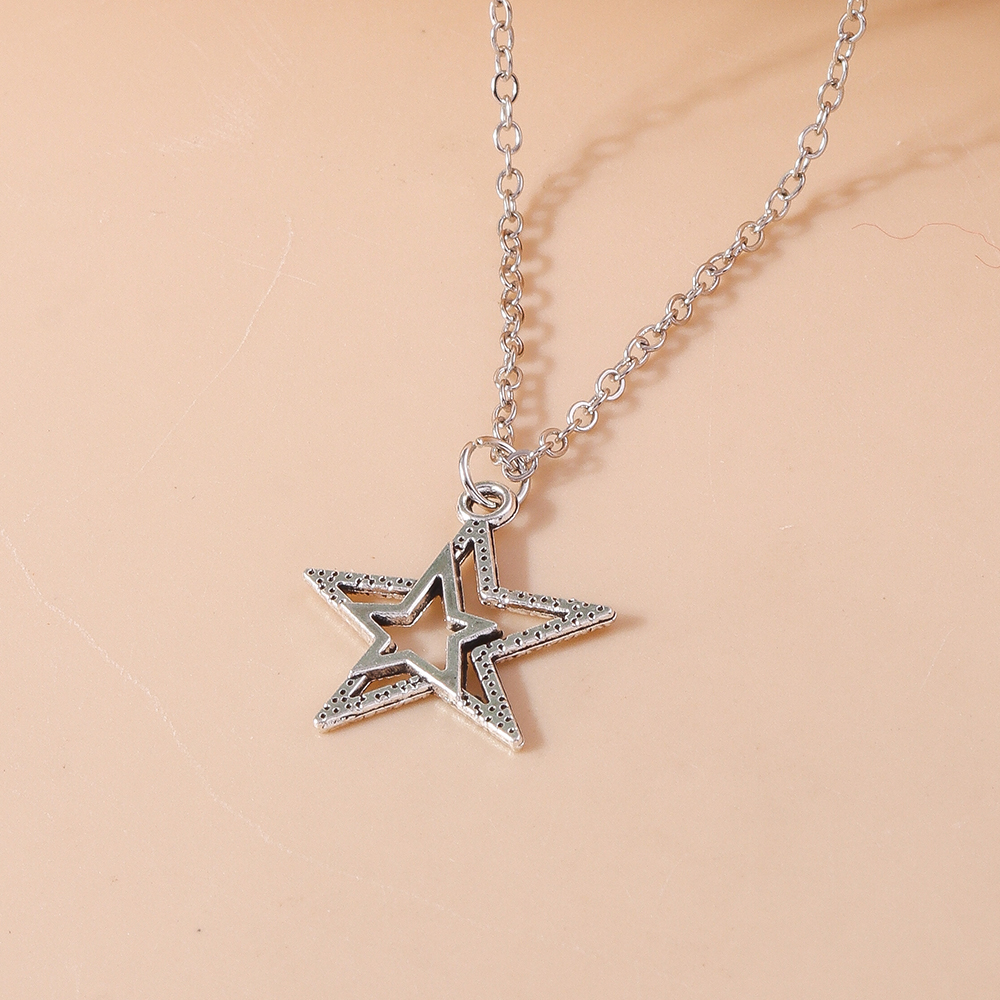 Simple Style Star Alloy Plating Silver Plated Women's Pendant Necklace display picture 6
