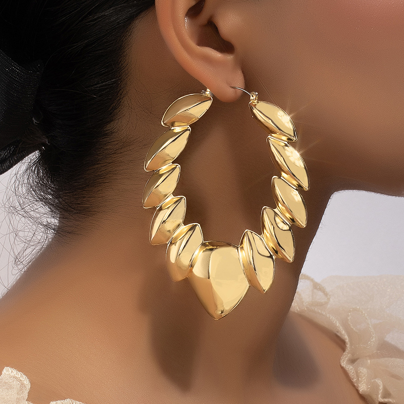 1 Pair Glam Exaggerated Luxurious Leaf Leaves Plating Alloy Ferroalloy 14k Gold Plated Earrings display picture 1