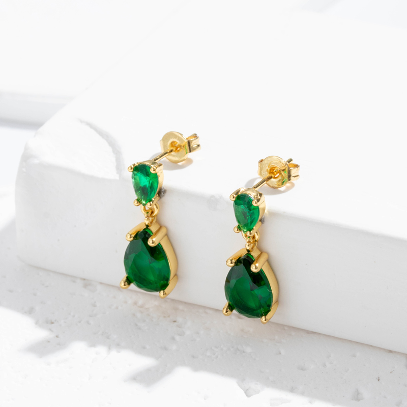 1 Pair French Style Simple Style Korean Style Water Droplets Inlay Copper Zircon Drop Earrings display picture 2