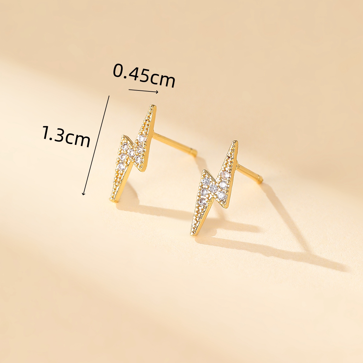 1 Pair Simple Style Cool Style Lightning Plating Inlay Copper Copper Alloy Zircon 18k Gold Plated Ear Studs display picture 2