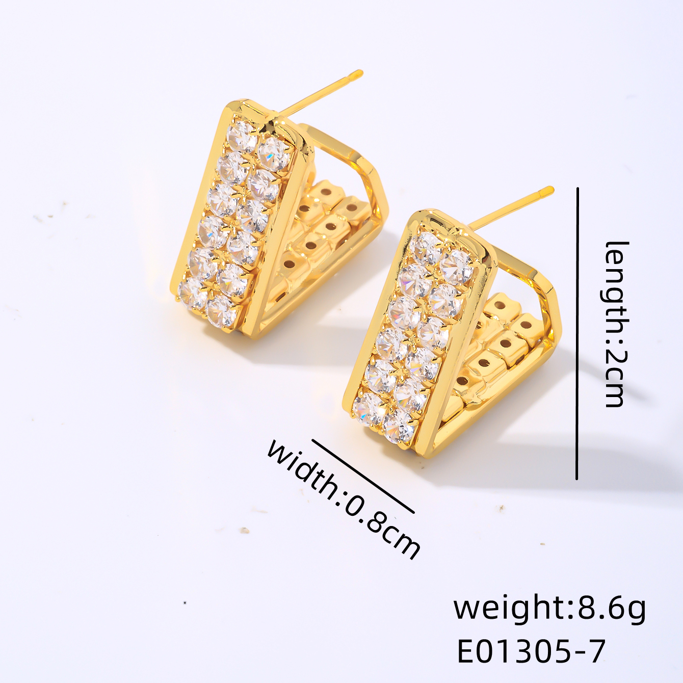 1 Pair Y2K Hip-Hop Simple Style Triangle Plating Inlay Copper Zircon Ear Studs display picture 2