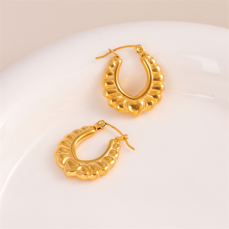 1 Par Retro Estilo Simple Forma De U Enchapado Acero Inoxidable 201 Chapados en oro de 18k Aretes display picture 2