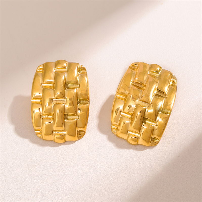 1 Paire Rétro Style Simple Plaid Rectangle Placage Acier Inoxydable 201 Plaqué Or 18K Boucles D'Oreilles display picture 2