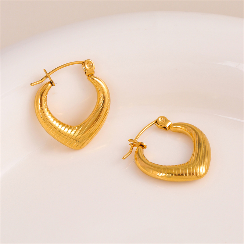1 Pair Retro Simple Style U Shape Round Oval Plating 201 Stainless Steel Earrings display picture 15