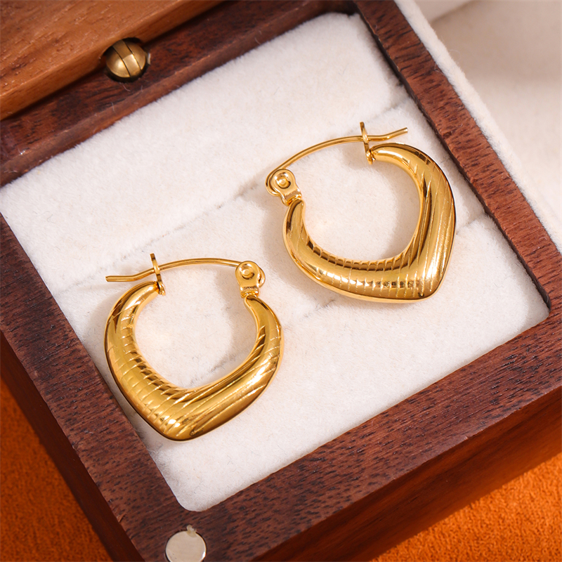 1 Pair Retro Simple Style U Shape Round Oval Plating 201 Stainless Steel Earrings display picture 17