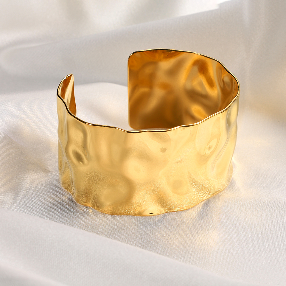 Retro Geometric Stainless Steel Plating 18k Gold Plated Bangle display picture 1
