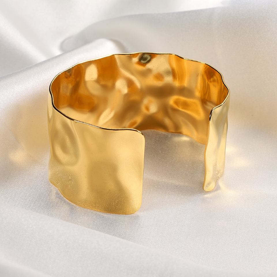 Retro Geometric Stainless Steel Plating 18k Gold Plated Bangle display picture 2