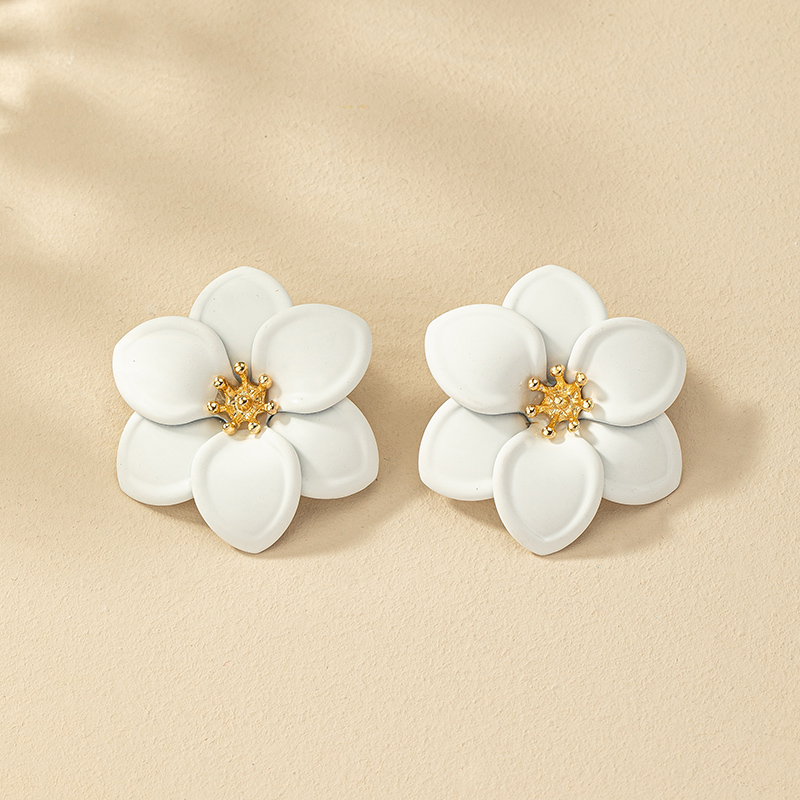 1 Pair Retro Flower Spray Paint Alloy Ear Studs display picture 4