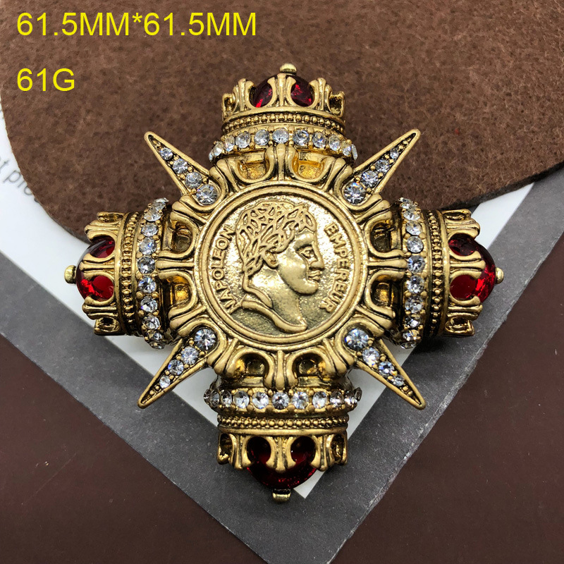 Classical Vintage Style Crown Alloy Plating Inlay Zircon Women's Brooches display picture 1