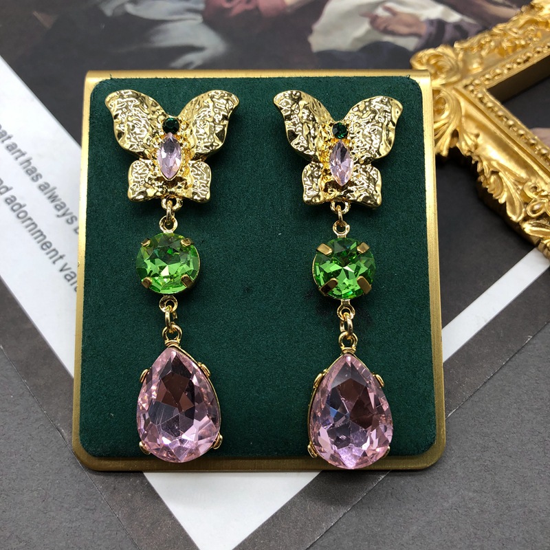 1 Pair Elegant Vintage Style Simple Style Butterfly Plating Inlay Alloy Artificial Crystal Gold Plated Drop Earrings display picture 3