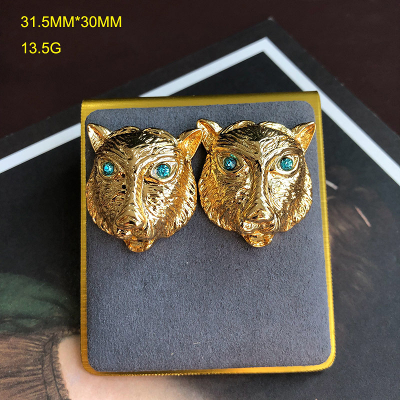 1 Pair Retro Geometric Animal Rainbow Plating Inlay Alloy Zircon Gold Plated Ear Studs display picture 4