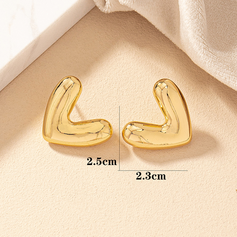 1 Pair Elegant Cute Romantic Heart Shape Irregular Plating Alloy Ferroalloy 14k Gold Plated Ear Studs display picture 5