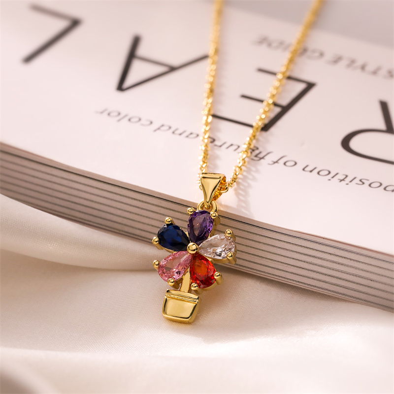 Simple Style Tree Heart Shape Copper Plating Inlay Zircon Gold Plated Pendant Necklace display picture 8