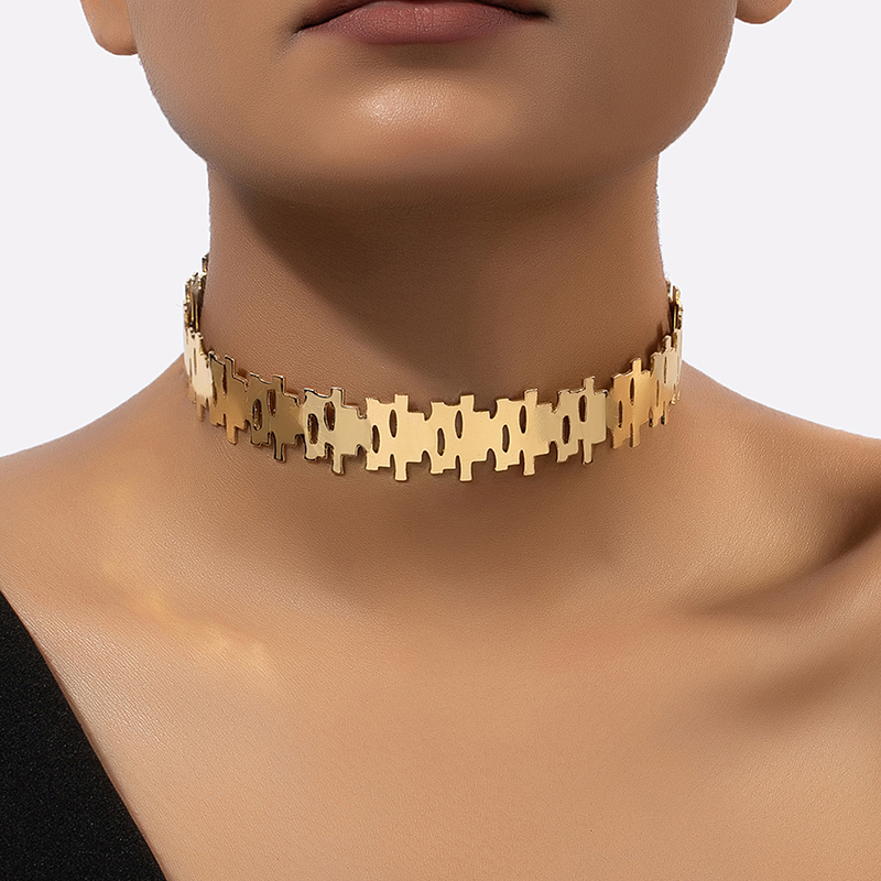 Elegant Geometric Alloy Ferroalloy Plating Hollow Out 14k Gold Plated Women's Choker display picture 1
